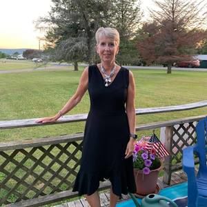 Meet your Posher, Cindy